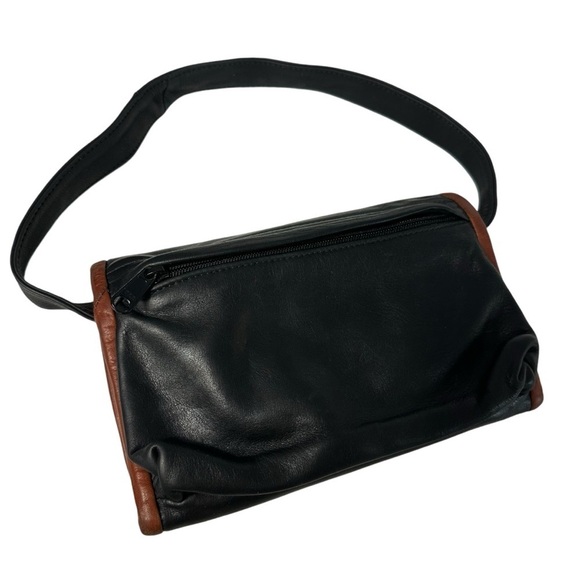 Julia Duseri Rain Guarded Leather Waist Pack, Shoulder Bag, Travel Organizer - Picture 3 of 8